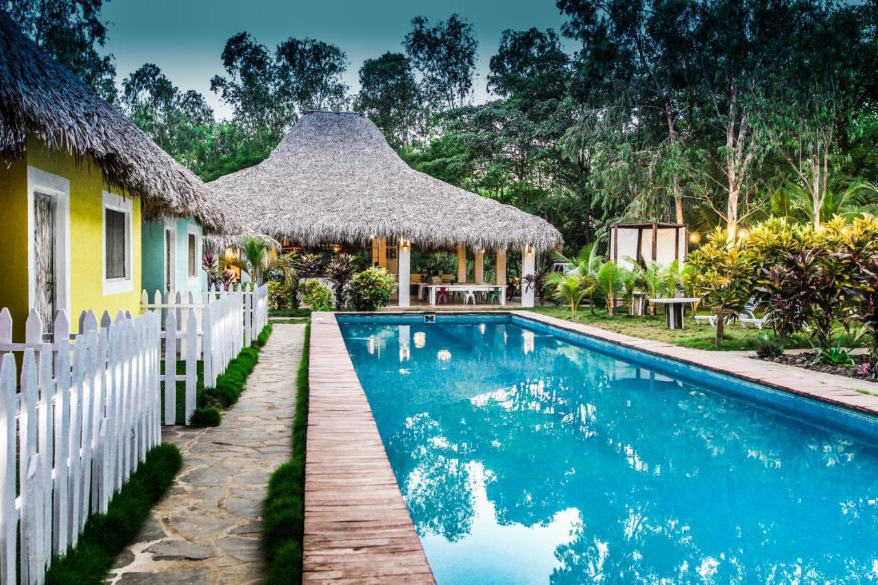 Las Dunas Surf Resort Aposentillo Exterior photo