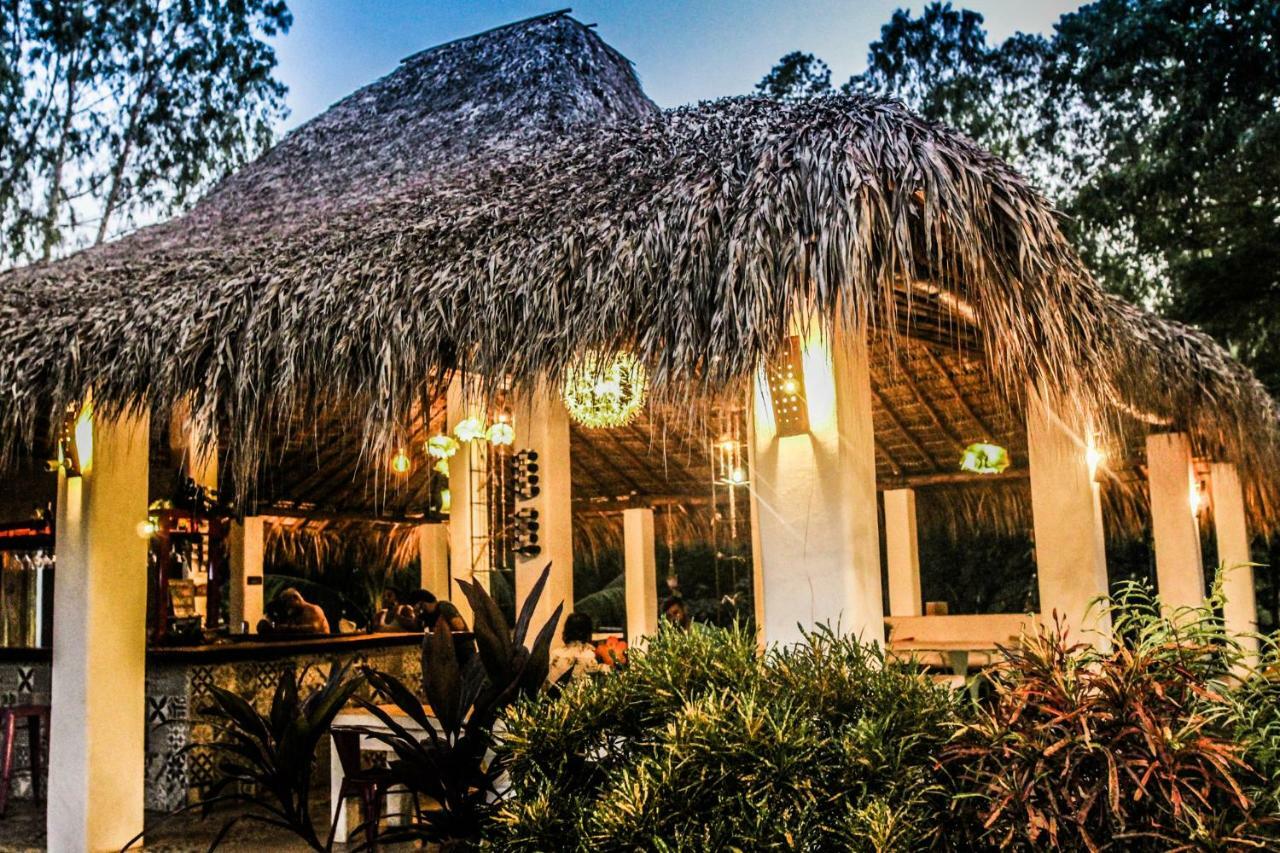 Las Dunas Surf Resort Aposentillo Exterior photo